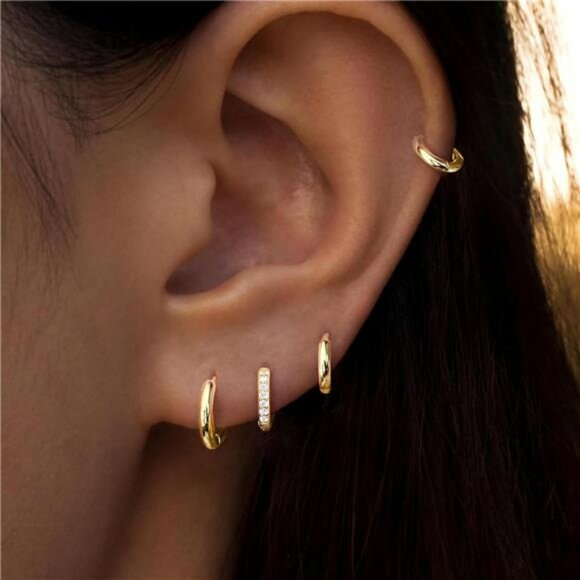 Small gold huggie hoop earrings set hypoallergenic 14k gold plated cartilage - Picture 5 of 7